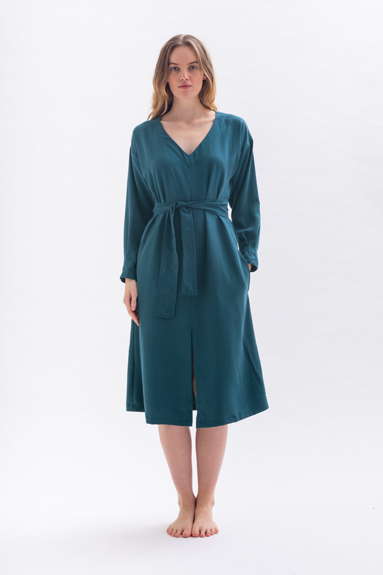 Midi dress "CO-CCOO" in green made of Tencel 