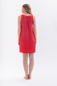 Knielanges "TULPINAA" Kleid in Rot aus Tencel