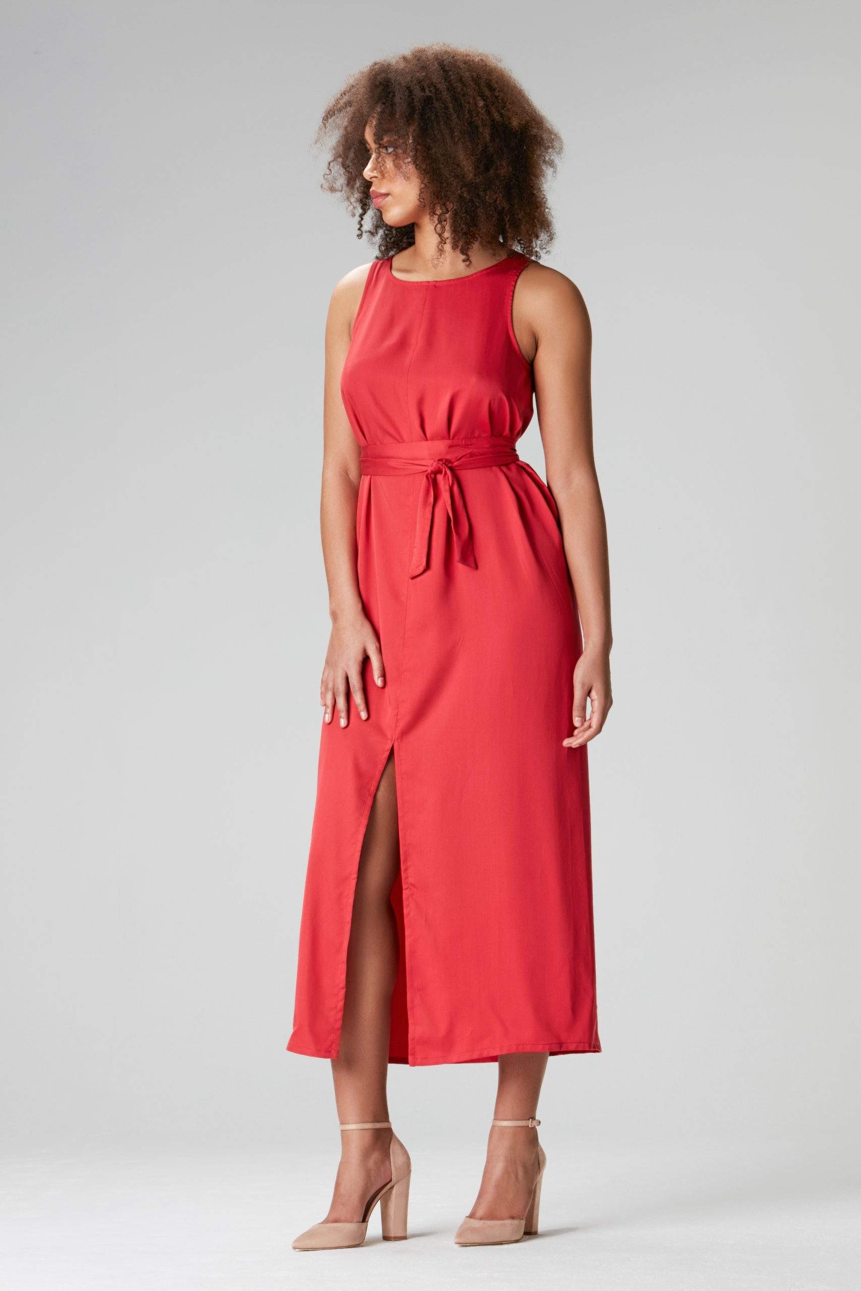 Maxi dress "TULPINAA" in red made of Tencel 