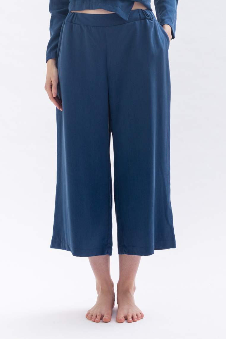 Culotte THEE-KLA in Blau aus Tencel