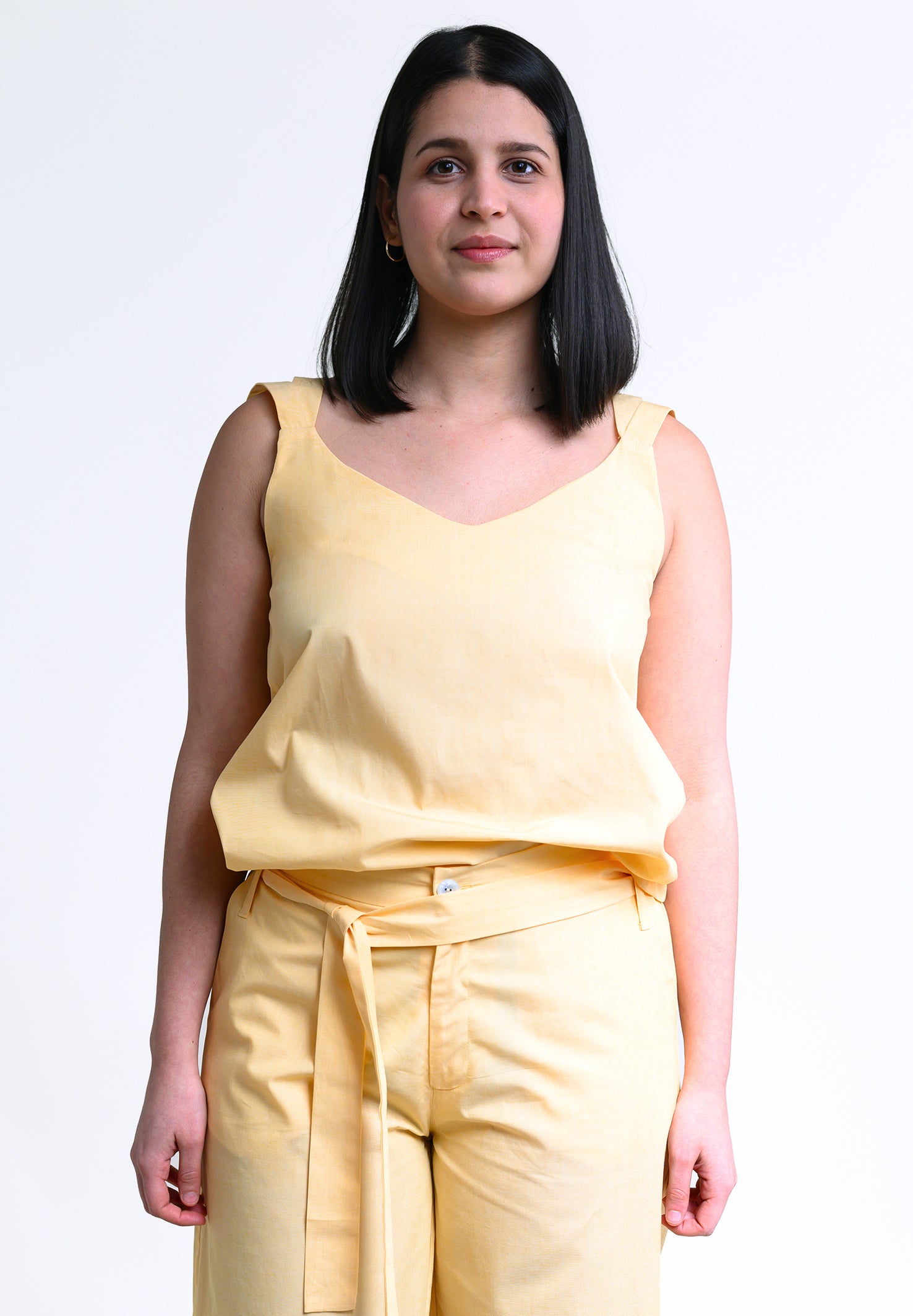 Top MA-LII in light yellow made from 100% organic cotton 