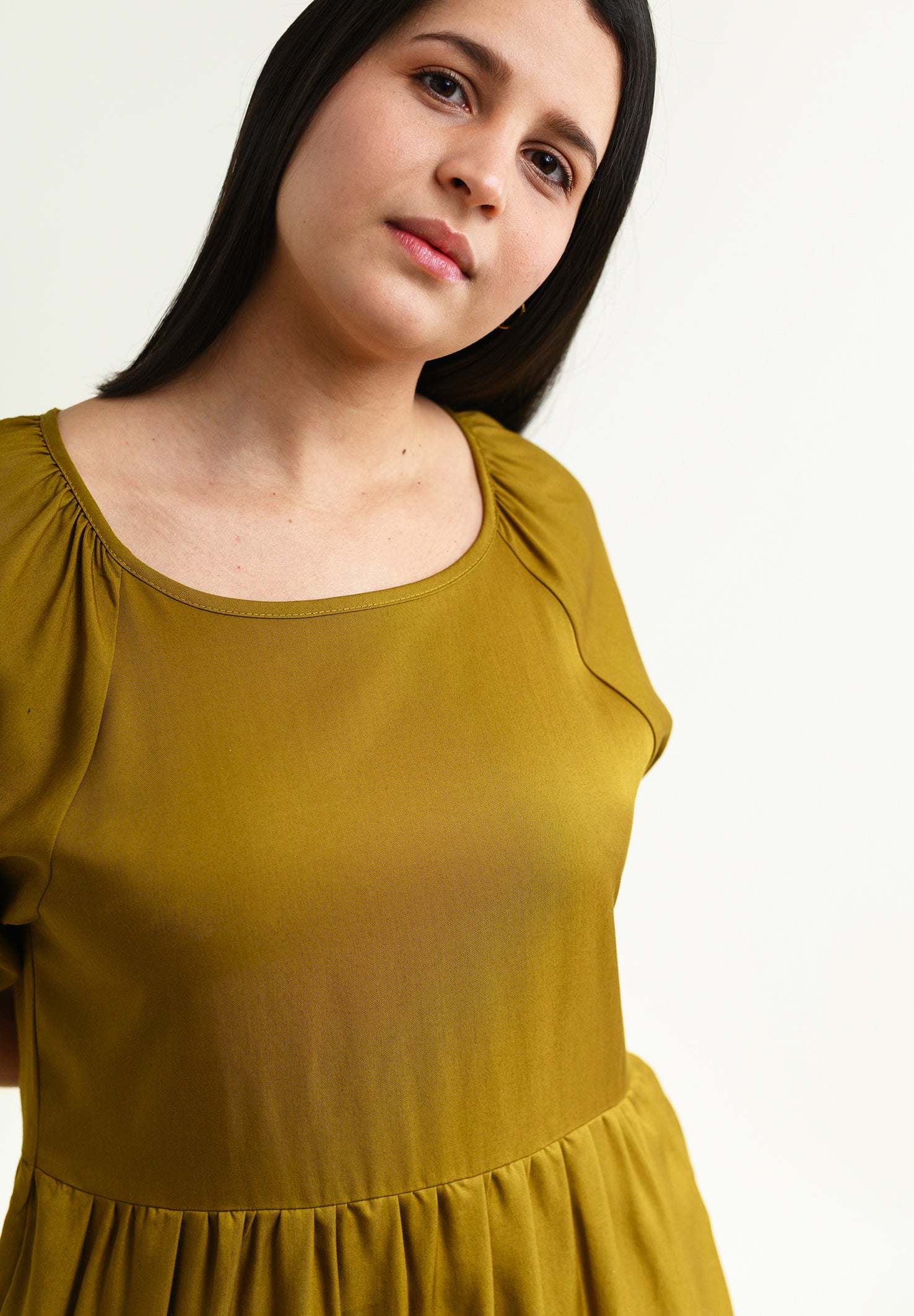 Knee-length summer dress with flounces "MEE-TA" in olive made from 100% Tencel 