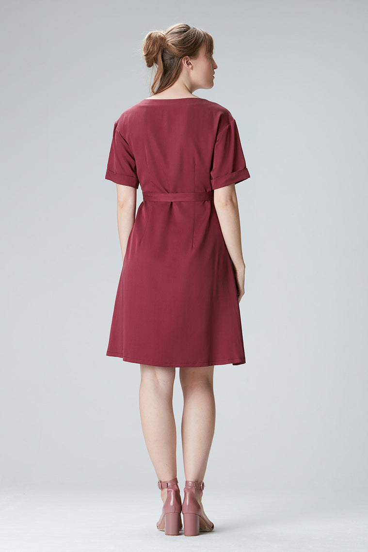 Knee-length summer dress with sleeves "Ed-daa" in burgundy made of 100% Tencel 