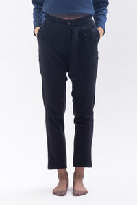 Pants "MA-RISAA" in black made of Tencel
