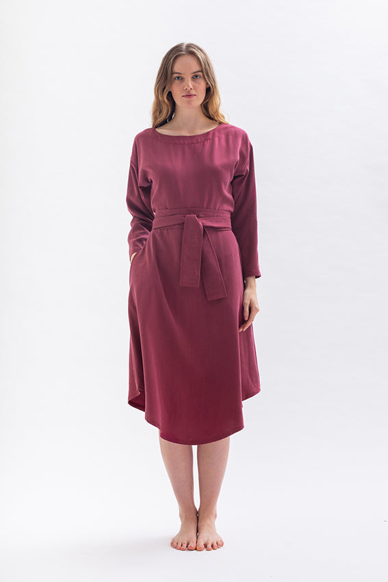 Midi dress “DIA-NAA” in burgundy made of Tencel 