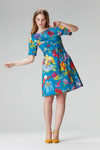 Blaues Sommerkleid aus Tencel und Bio Baumwolle mit Blumenmuster